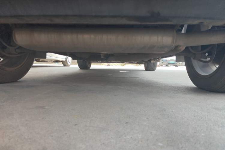 Used Buick Encore 2015 1.4T Automatic Two-Wheel Drive Urban Elite Version Chassis Rear