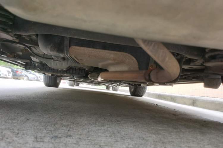 Used Buick Encore 2015 1.4T Automatic Two-Wheel Drive Urban Elite Version Chassis Rear