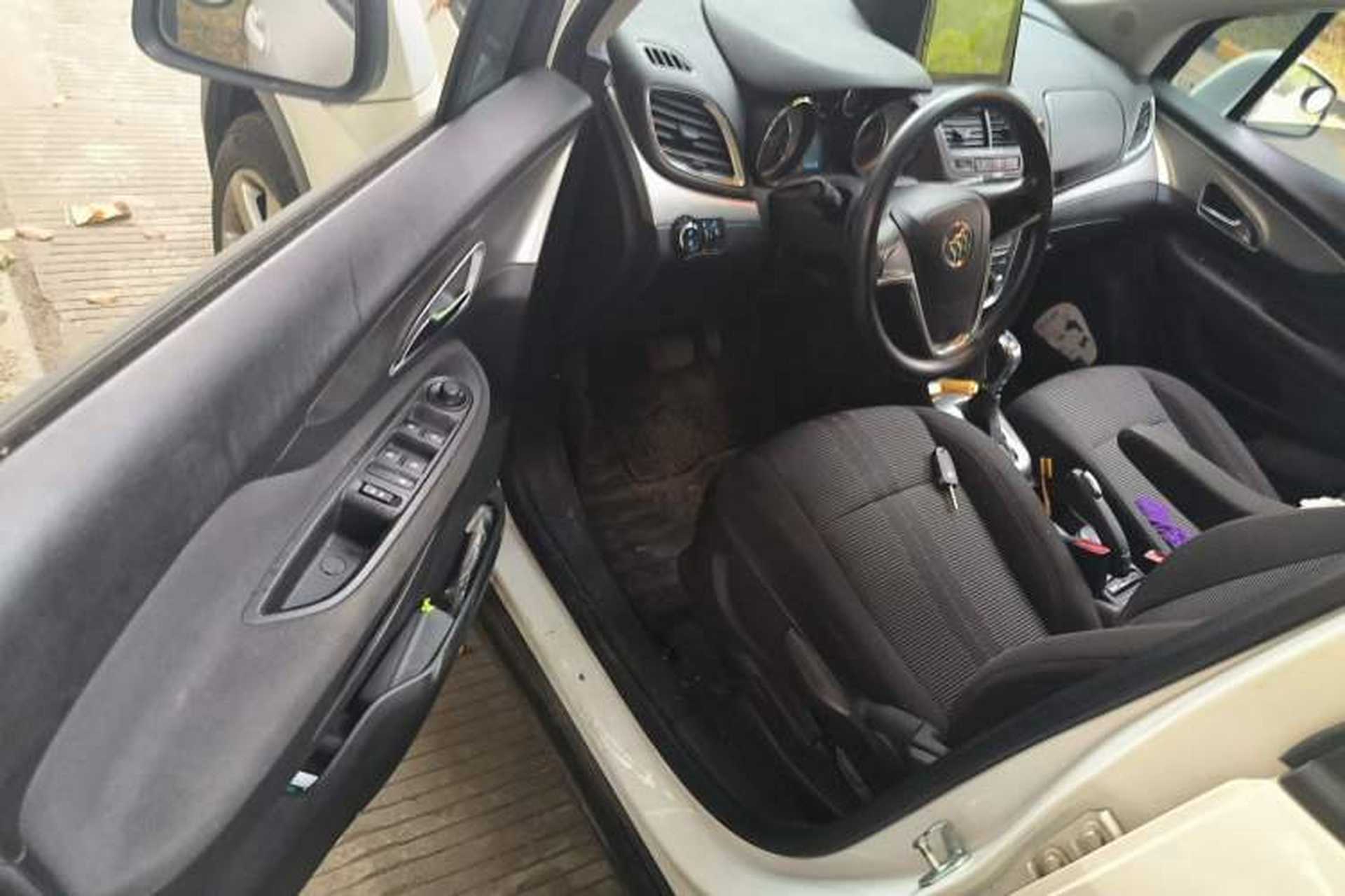 Used Buick Encore 2015 1.4T Automatic Two-Wheel Drive Urban Elite Version Driver Seat