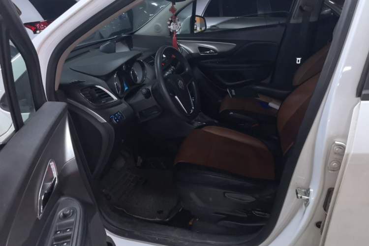 Used Buick Encore 2015 1.4T Automatic Two-Wheel Drive Urban Elite Version Driver Seat