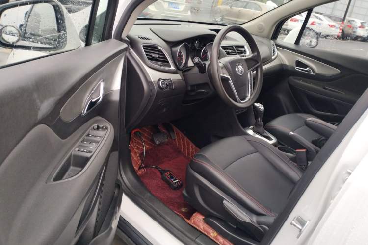 Used Buick Encore 2015 1.4T Automatic Two-Wheel Drive Urban Elite Version Driver Seat