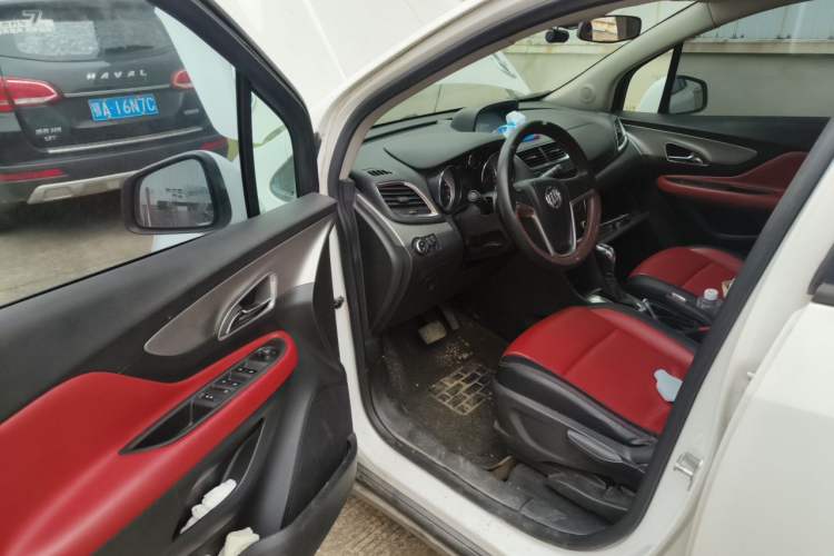 Used Buick Encore 2015 1.4T Automatic Two-Wheel Drive Urban Elite Version Driver Seat