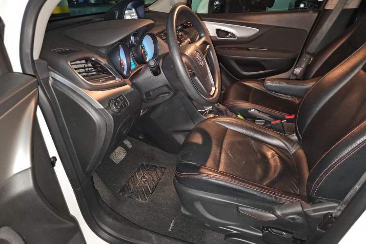 Used Buick Encore 2015 1.4T Automatic Two-Wheel Drive Urban Elite Version Driver Seat