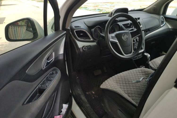 Used Buick Encore 2015 1.4T Automatic Two-Wheel Drive Urban Elite Version Driver Seat