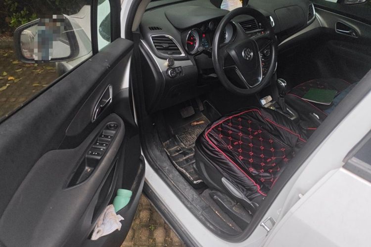 Used Buick Encore 2015 1.4T Automatic Two-Wheel Drive Urban Elite Version Driver Seat