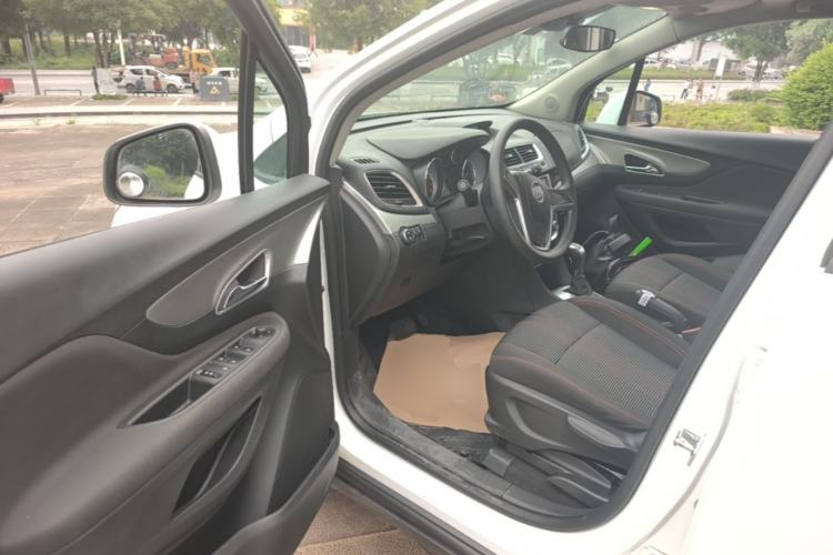 Used Buick Encore 2015 1.4T Automatic Two-Wheel Drive Urban Elite Version Driver Seat
