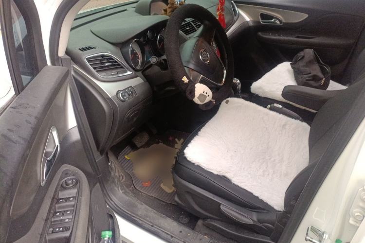 Used Buick Encore 2015 1.4T Automatic Two-Wheel Drive Urban Elite Version Driver Seat