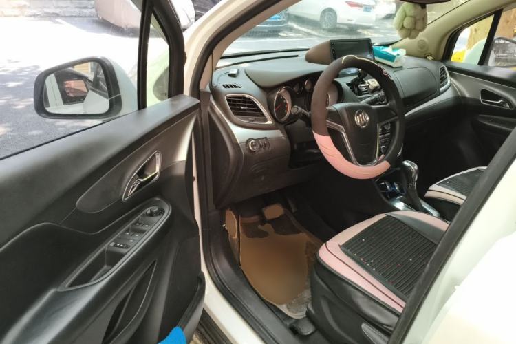 Used Buick Encore 2015 1.4T Automatic Two-Wheel Drive Urban Elite Version Driver Seat