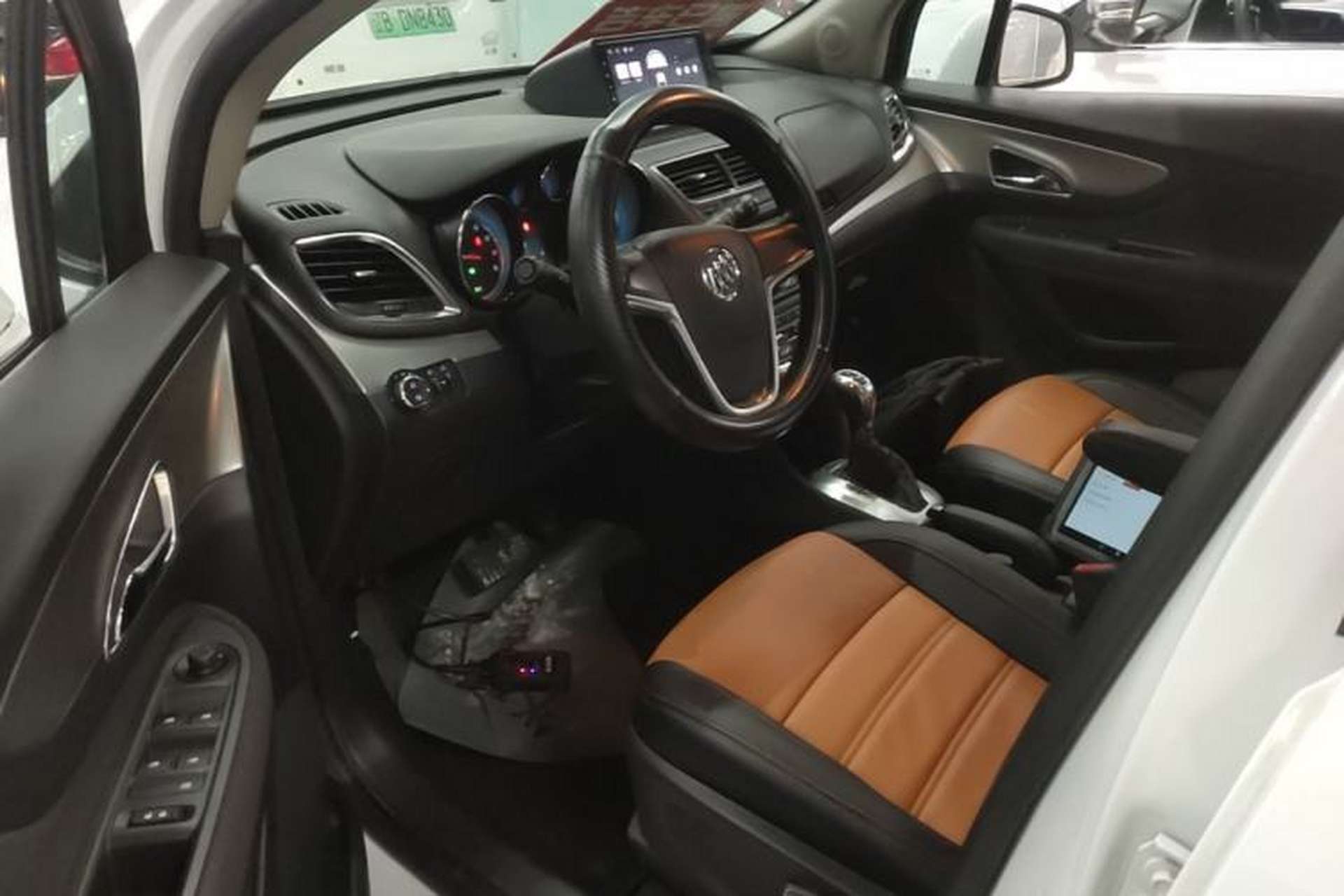 Used Buick Encore 2015 1.4T Automatic Two-Wheel Drive Urban Elite Version Driver Seat