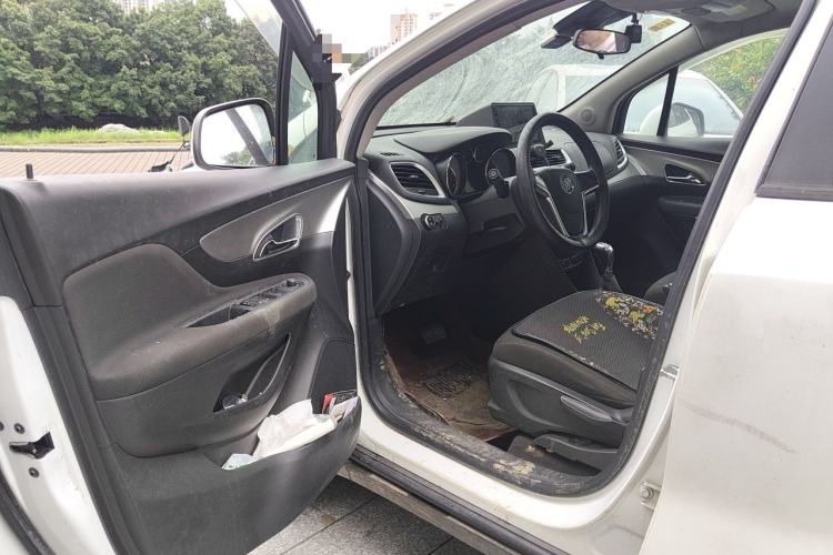 Used Buick Encore 2015 1.4T Automatic Two-Wheel Drive Urban Elite Version Driver Seat