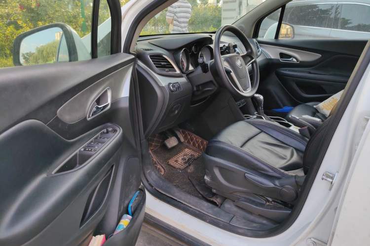 Used Buick Encore 2015 1.4T Automatic Two-Wheel Drive Urban Elite Version Driver Seat