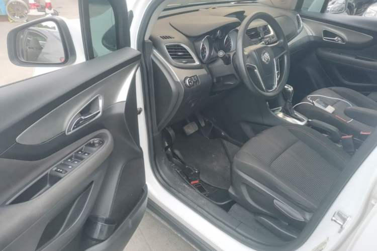 Used Buick Encore 2015 1.4T Automatic Two-Wheel Drive Urban Elite Version Driver Seat