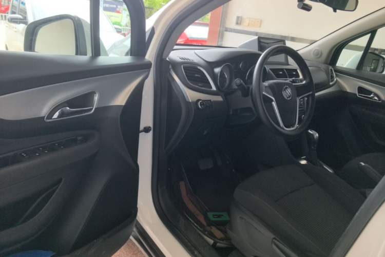 Used Buick Encore 2015 1.4T Automatic Two-Wheel Drive Urban Elite Version Driver Seat