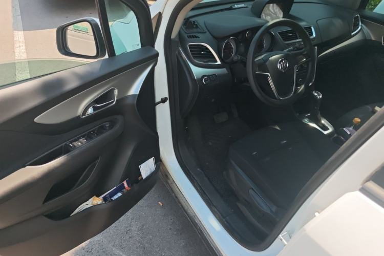 Used Buick Encore 2015 1.4T Automatic Two-Wheel Drive Urban Elite Version Driver Seat