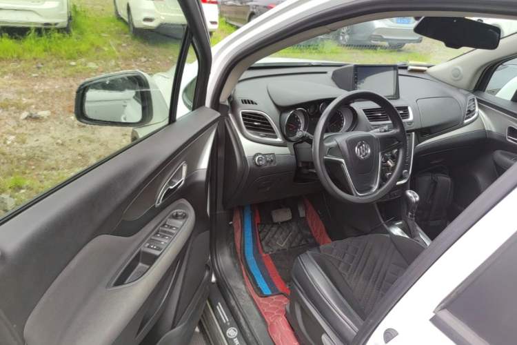 Used Buick Encore 2015 1.4T Automatic Two-Wheel Drive Urban Elite Version Driver Seat
