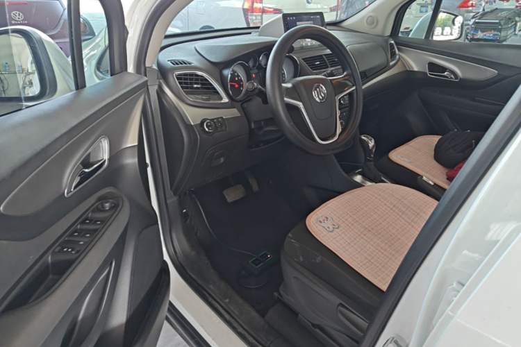 Used Buick Encore 2015 1.4T Automatic Two-Wheel Drive Urban Elite Version Driver Seat