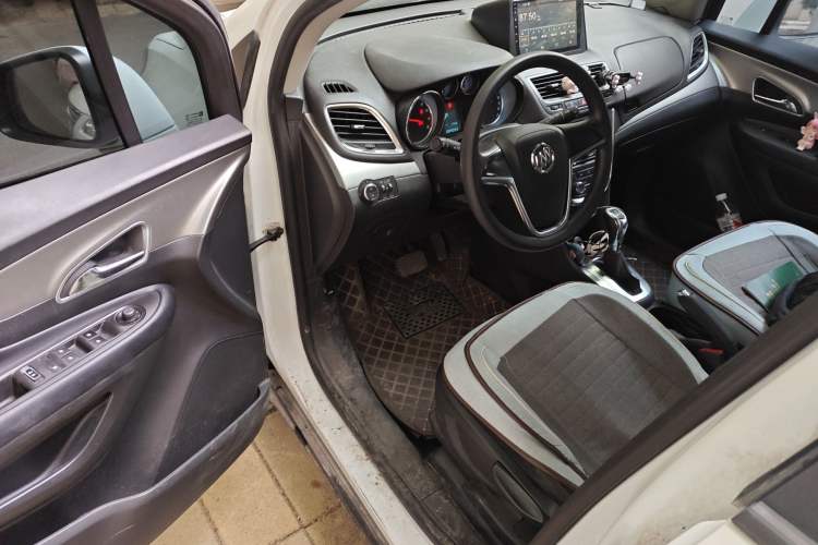 Used Buick Encore 2015 1.4T Automatic Two-Wheel Drive Urban Elite Version Driver Seat