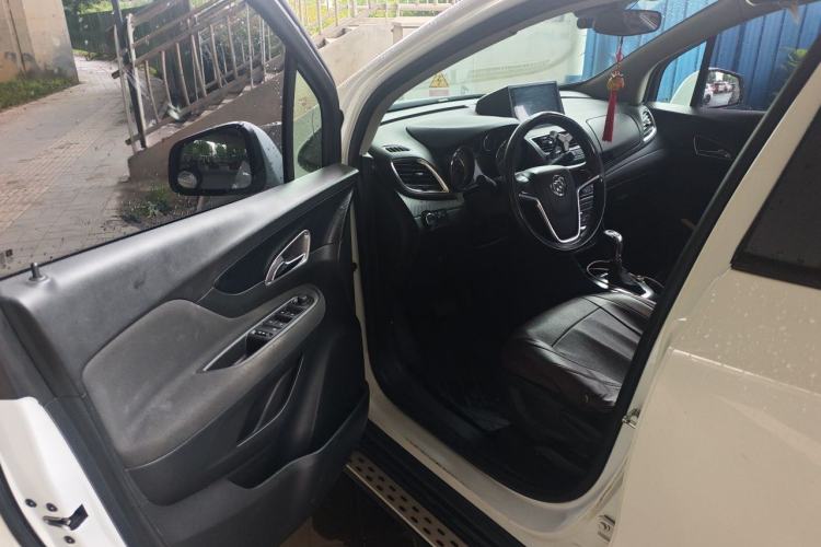Used Buick Encore 2015 1.4T Automatic Two-Wheel Drive Urban Elite Version Driver Seat
