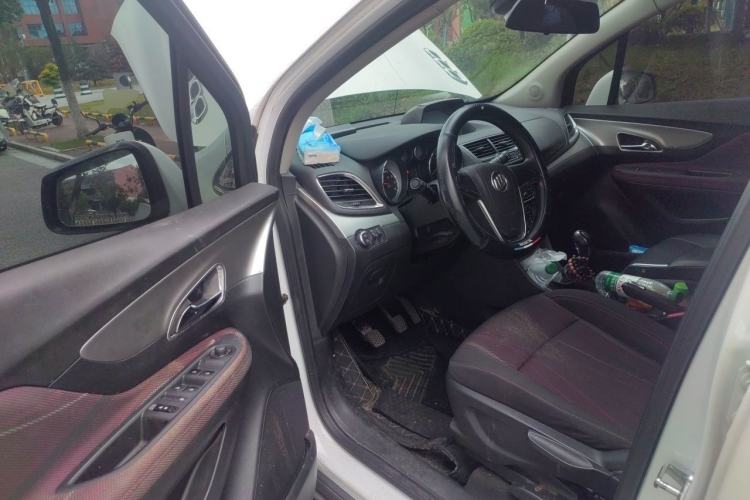 Used Buick Encore 2015 1.4T Manual Two-Wheel Drive Urban Advanced Model Driver Seat