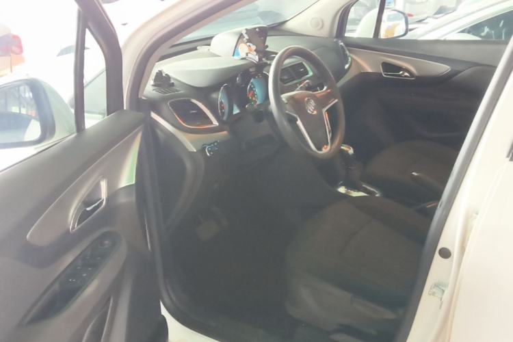 Used Buick Encore 2015 1.4T Automatic Two-Wheel Drive Urban Elite Version Driver Seat