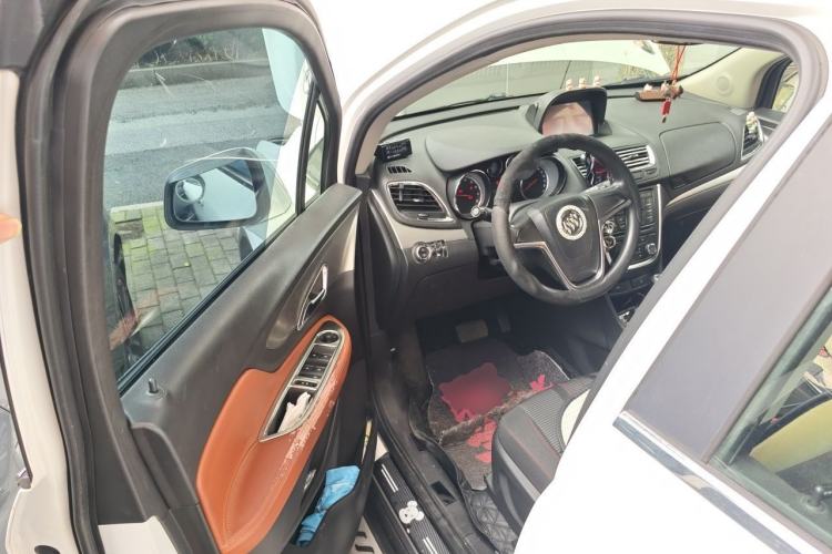 Used Buick Encore 2015 1.4T Automatic Two-Wheel Drive Urban Elite Version Driver Seat