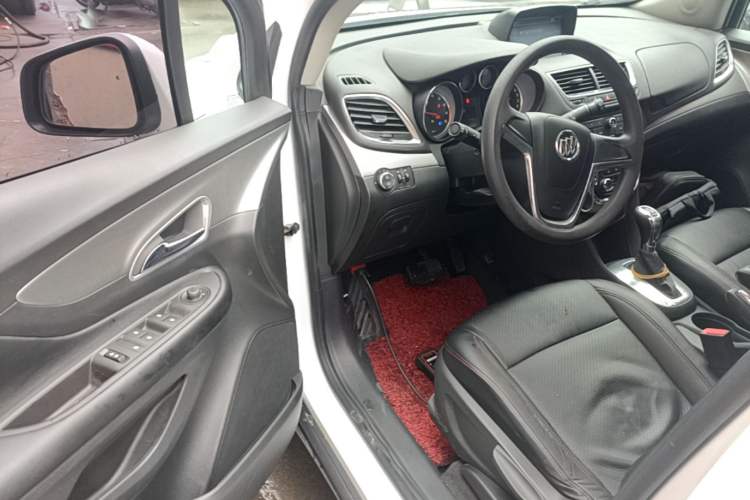 Used Buick Encore 2015 1.4T Automatic Two-Wheel Drive Urban Elite Version Driver Seat