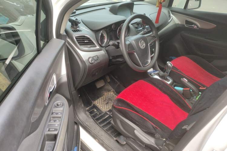 Used Buick Encore 2015 1.4T Automatic Two-Wheel Drive Urban Elite Version Driver Seat