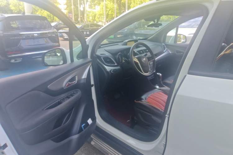 Used Buick Encore 2015 1.4T Automatic Two-Wheel Drive Urban Elite Version Driver Seat