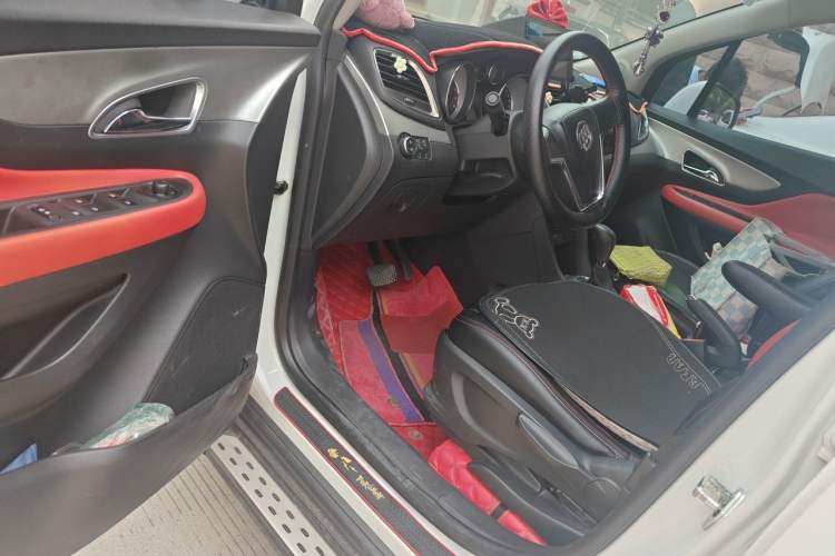 Used Buick Encore 2015 1.4T Automatic Two-Wheel Drive Urban Elite Version Driver Seat