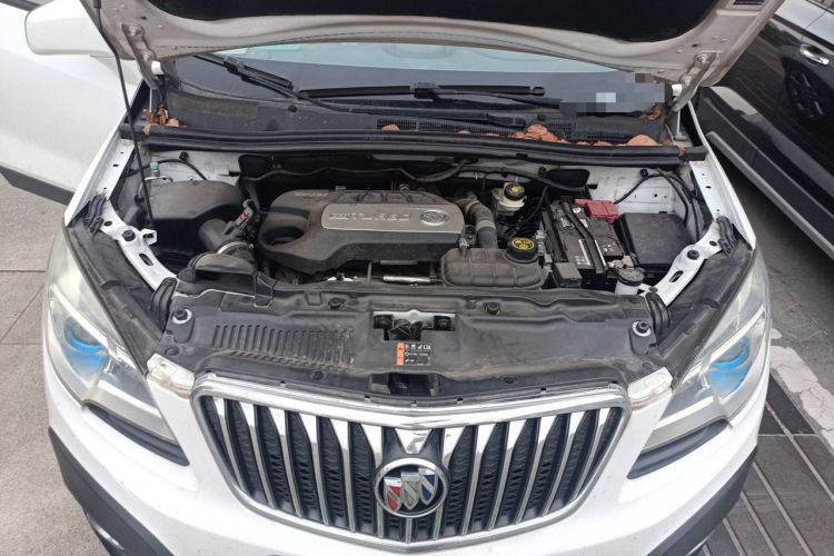 Used Buick Encore 2015 1.4T Automatic Two-Wheel Drive Urban Elite Version Engine Bay
