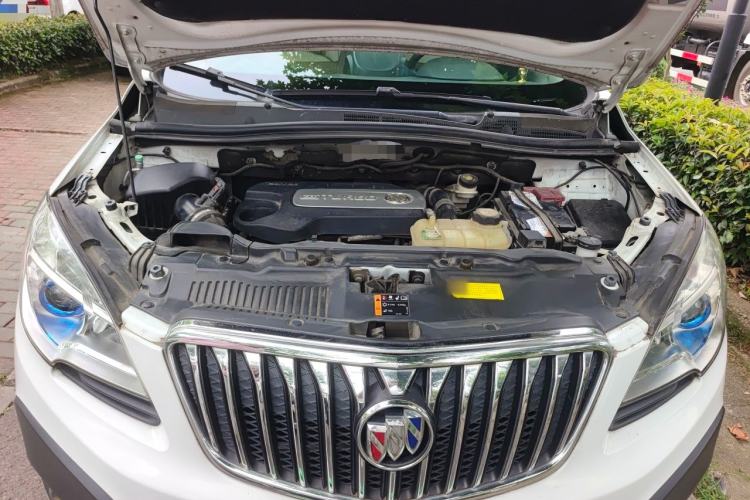 Used Buick Encore 2015 1.4T Automatic Two-Wheel Drive Urban Elite Version Engine Bay