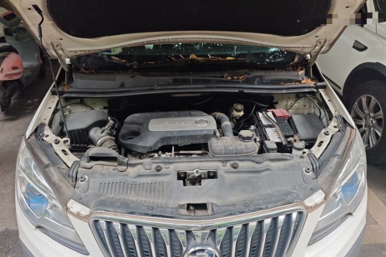Used Buick Encore 2015 1.4T Automatic Two-Wheel Drive Urban Elite Version Engine Bay