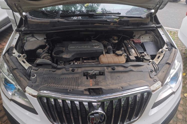 Used Buick Encore 2015 1.4T Automatic Two-Wheel Drive Urban Elite Version Engine Bay