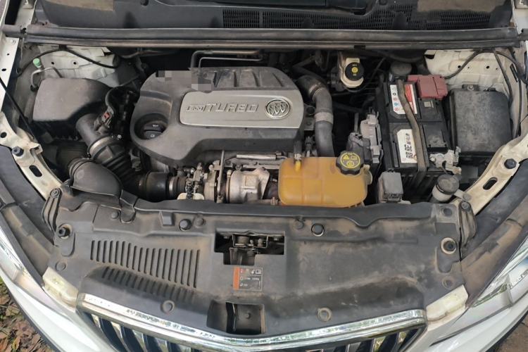 Used Buick Encore 2015 1.4T Automatic Two-Wheel Drive Urban Elite Version Engine Bay