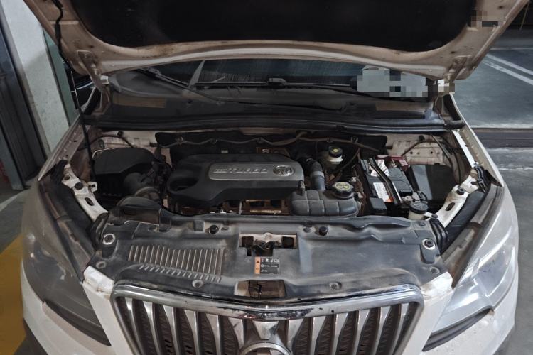 Used Buick Encore 2015 1.4T Automatic Two-Wheel Drive Urban Elite Version Engine Bay