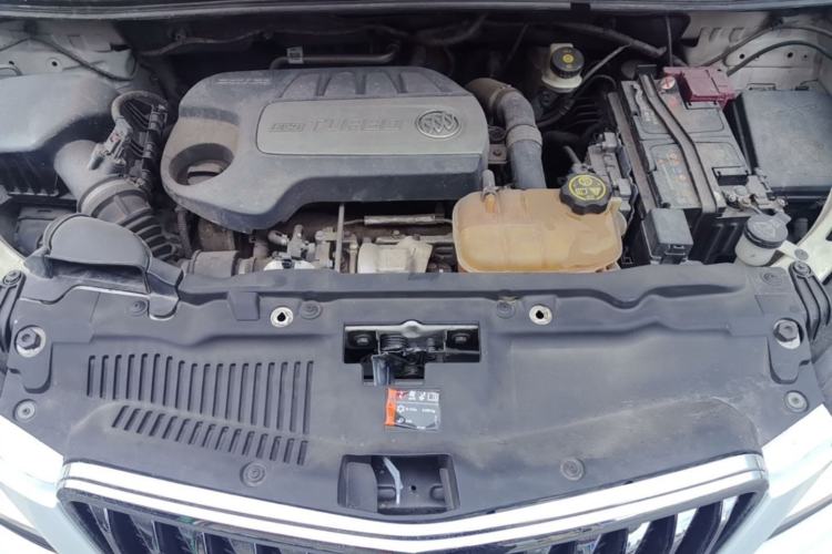 Used Buick Encore 2015 1.4T Automatic Two-Wheel Drive Urban Elite Version Engine Bay