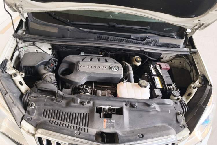 Used Buick Encore 2015 1.4T Automatic Two-Wheel Drive Urban Leading Model Engine Bay