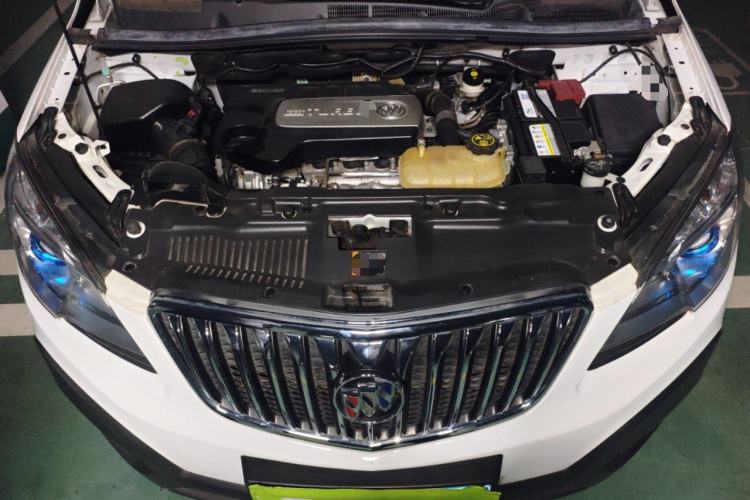 Used Buick Encore 2015 1.4T Automatic Two-Wheel Drive Urban Elite Version Engine Bay
