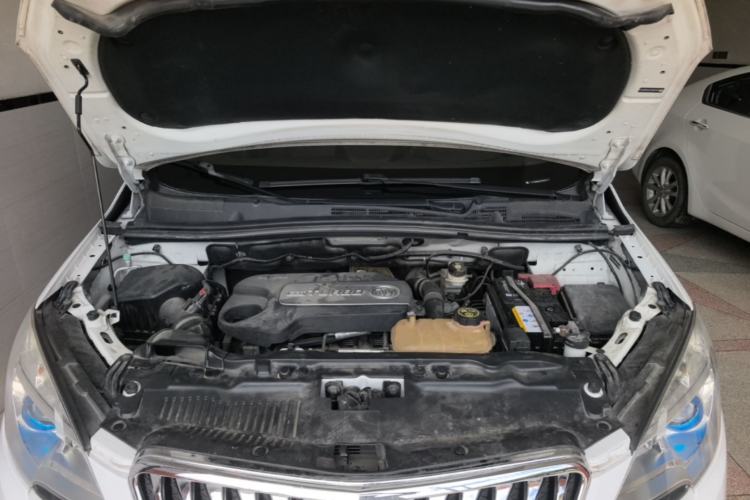 Used Buick Encore 2015 1.4T Automatic Two-Wheel Drive Urban Elite Version Engine Bay