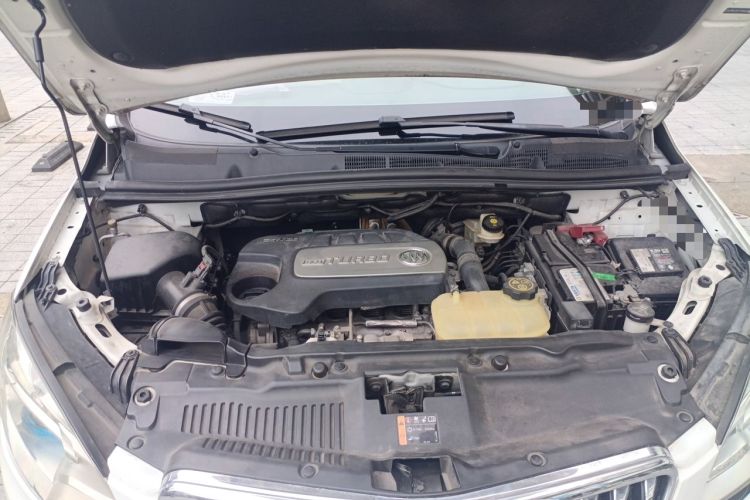 Used Buick Encore 2015 1.4T Automatic Two-Wheel Drive Urban Elite Version Engine Bay