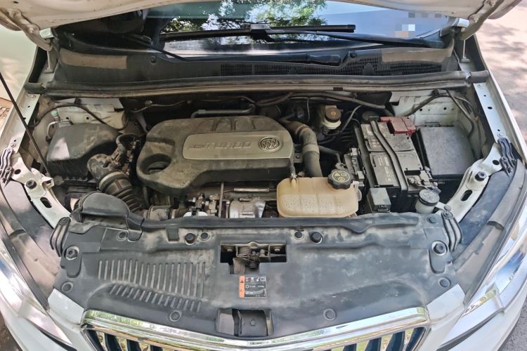 Used Buick Encore 2015 1.4T Automatic Two-Wheel Drive Urban Elite Version Engine Bay