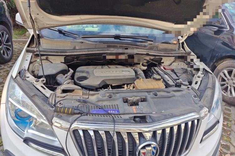 Used Buick Encore 2015 1.4T Automatic Two-Wheel Drive Urban Elite Version Engine Bay