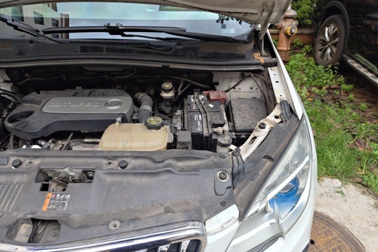 Used Buick Encore 2015 1.4T Automatic Two-Wheel Drive Urban Leading Model Engine Bay Left
