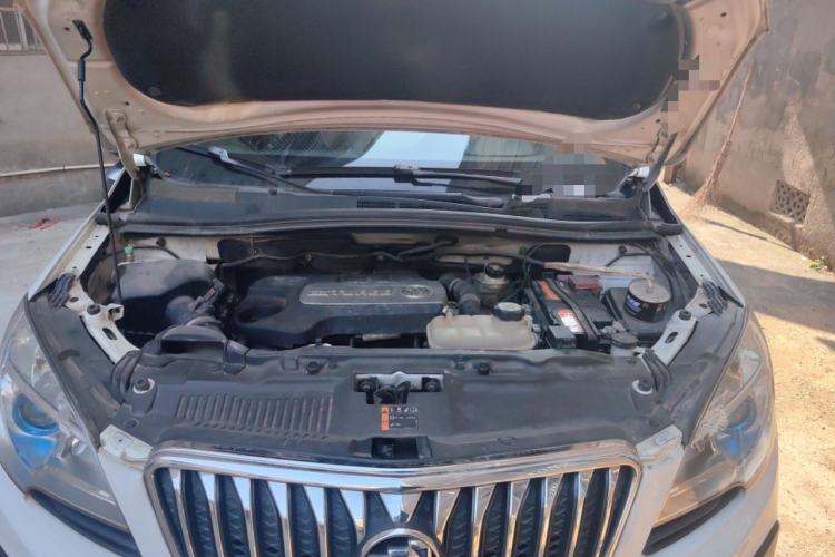 Used Buick Encore 2015 1.4T Automatic Two-Wheel Drive Urban Elite Version Engine Bay