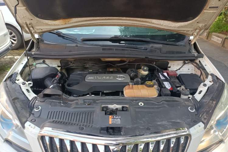 Used Buick Encore 2015 1.4T Automatic Two-Wheel Drive Urban Elite Version Engine Bay