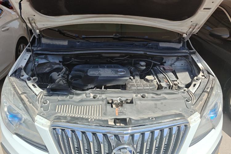 Used Buick Encore 2015 1.4T Automatic Two-Wheel Drive Urban Elite Version Engine Bay