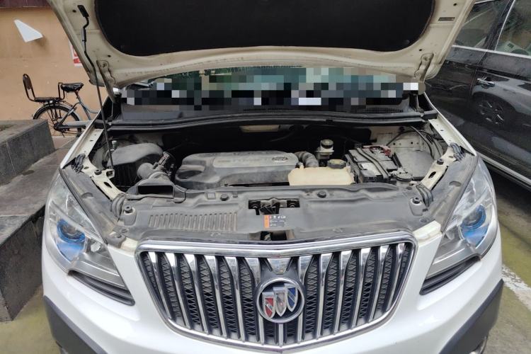 Used Buick Encore 2015 1.4T Automatic Two-Wheel Drive Urban Elite Version Engine Bay