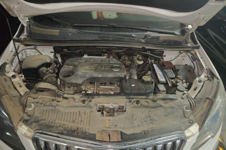 Used Buick Encore 2015 1.4T Automatic Two-Wheel Drive Urban Elite Version Engine Bay