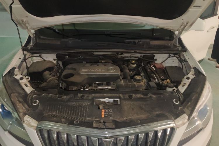 Used Buick Encore 2015 1.4T Automatic Two-Wheel Drive Urban Elite Version Engine Bay