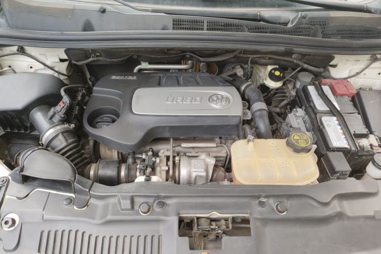 Used Buick Encore 2015 1.4T Automatic Two-Wheel Drive Urban Elite Version Engine Bay